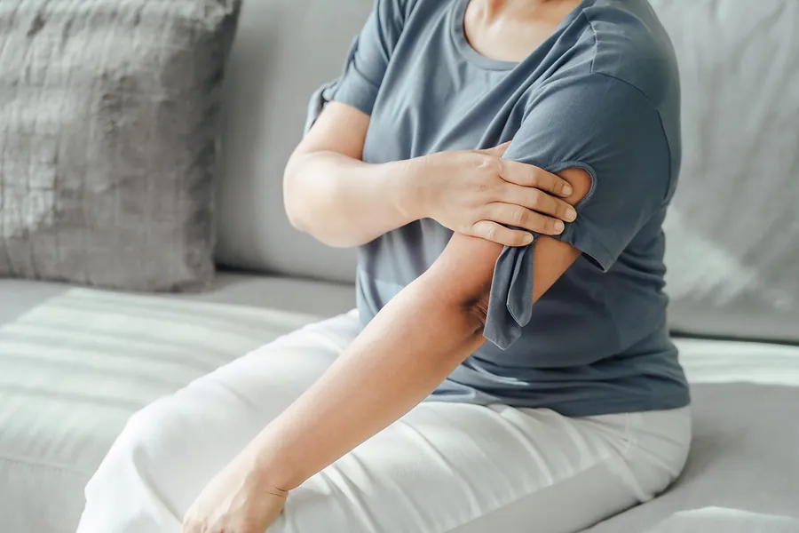 Shoulder Pain at Catalyst Chiropractic and Rehab in Blaine, MN