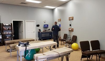 Chiropractor in Blaine Practicing Social Distancing